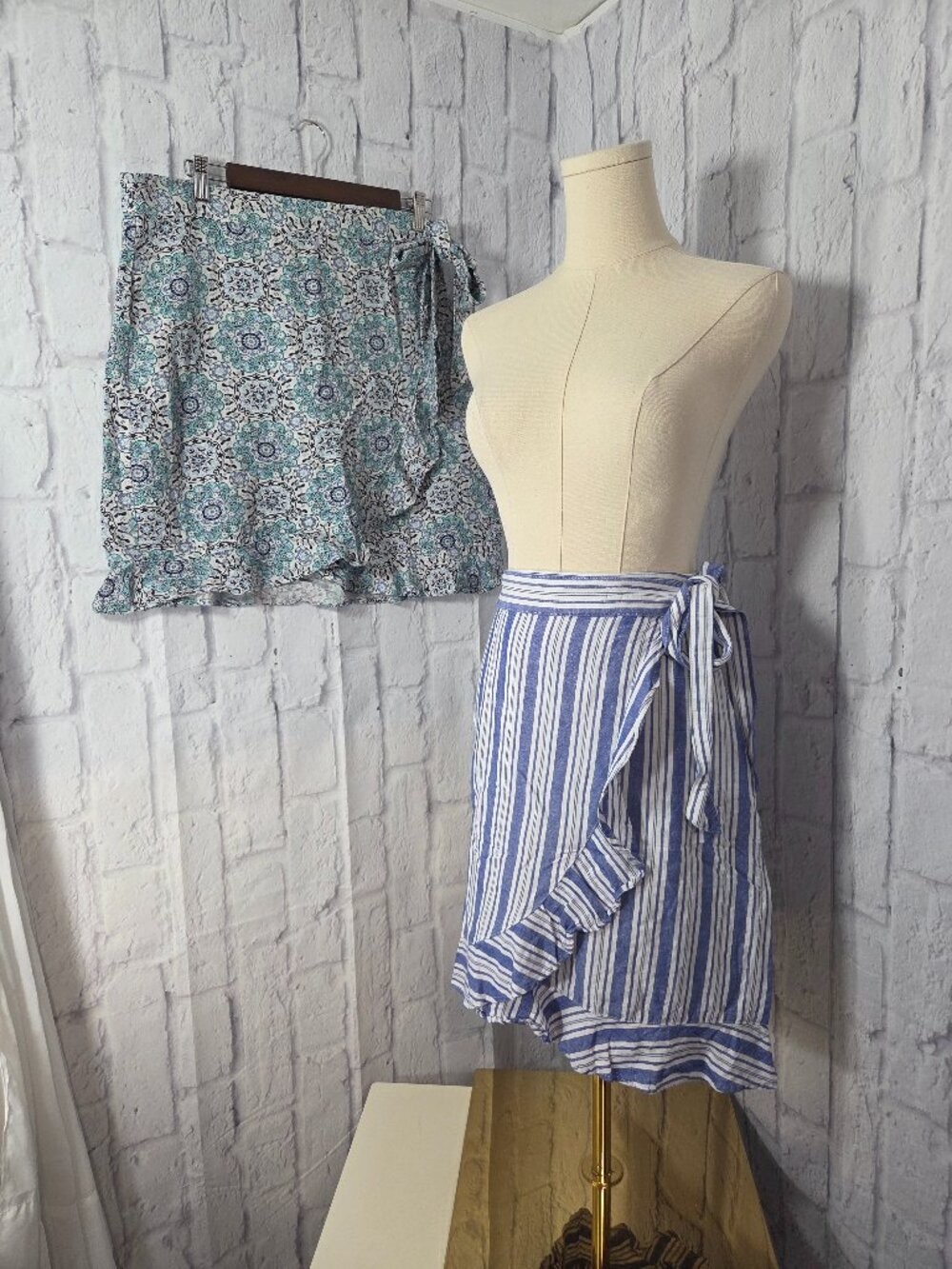 Loft Size 14 Striped Paisley Faux Wrap Tie Linen Blend Skirt Bundle of 2